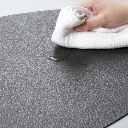 DineElegance Leatherette Mats